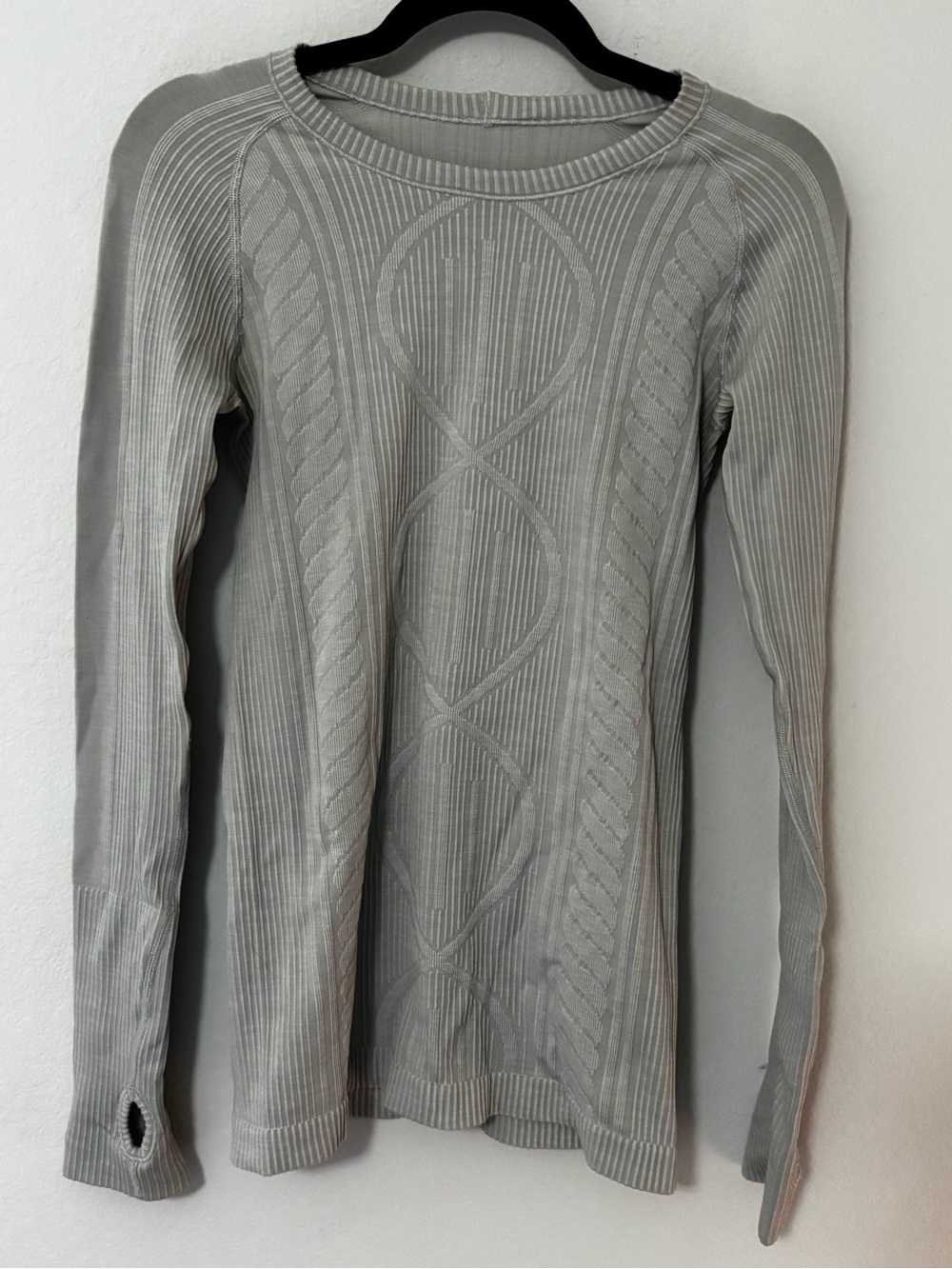 Lululemon Seamless Long Sleeve Thumbhole Top 4